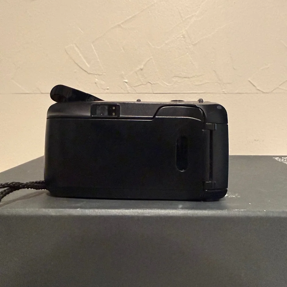 Olympus‎ Infinity Stylus Zoom Camera Unisex OS Black Good 35mm Film Weatherproof